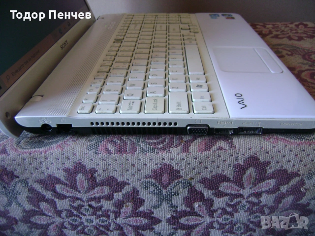 Лаптоп 15.6 Sony Vaio PCG-71212M - Core i3, 4 GB RAM, 320 GB HDD, снимка 4 - Лаптопи за дома - 53747311