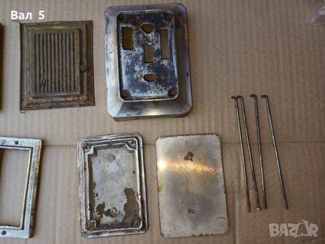 Настолен часовник , будилник ЖОКЕР - кутия, снимка 3 - Антикварни и старинни предмети - 41723943