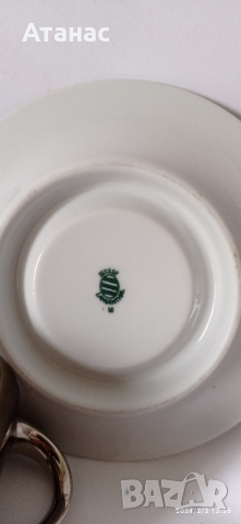 Швейцарска порцеланова чаша за кафе , снимка 2 - Чаши - 44584122