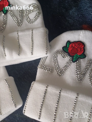 Дамска шапка, снимка 4 - Шапки - 53096002