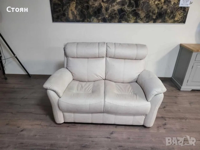 Кремав диван двойка от плат