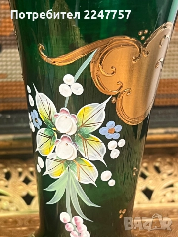 Бохемска чаша и ваза, снимка 5 - Антикварни и старинни предмети - 52837896