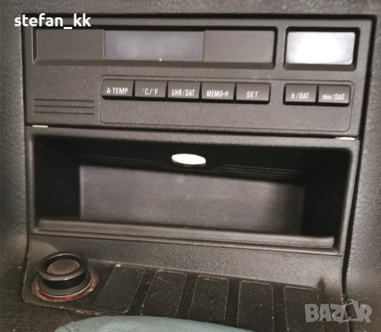 Борд компютър дисплей дигитален часовник термометър бмв е36 bmw e36 BORG display 8363579