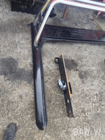 Заден Капак-Ролбар Nissan Navara ADVENTURE 2.5dci-174кс-2006г, снимка 4 - Части - 53735074