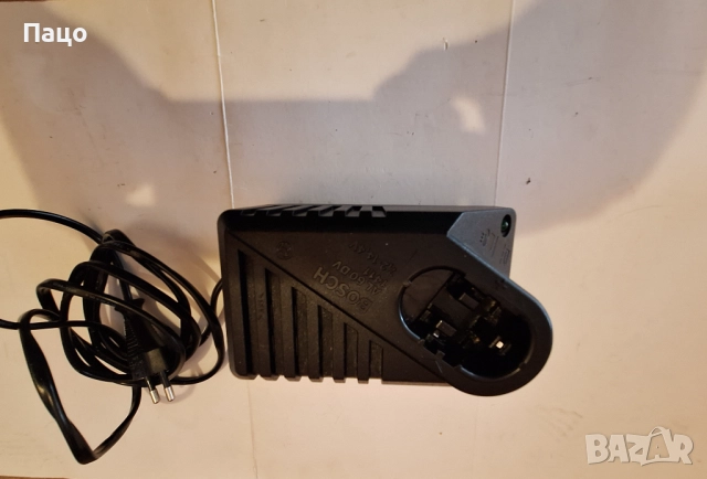 BOSCH AL60 DV1411 ЗАРЯДНО/7,2V-14,4V, снимка 2 - Други инструменти - 52127060