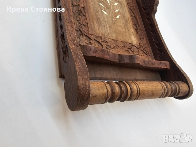 Винтидж табла за сервиране с ръчно резбовани флорални елементи, произход Индия около 1970 г. , снимка 9 - Декорация за дома - 53391619
