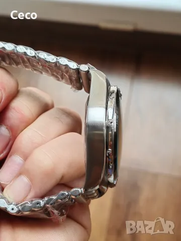 Часовник Breitling Avenger quartz Chronograph , снимка 9 - Мъжки - 47942423