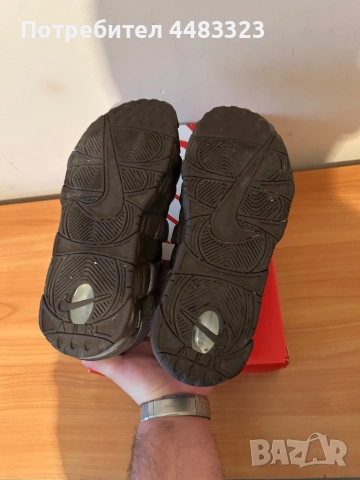Nike Air More Uptempo, снимка 4 - Маратонки - 52570372