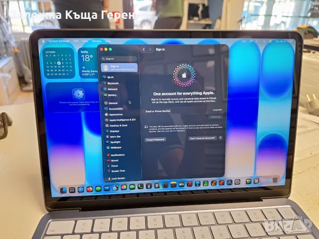 Лаптоп Apple MC BOOK NEO MBN13A18, снимка 2 - Лаптопи за дома - 56412409