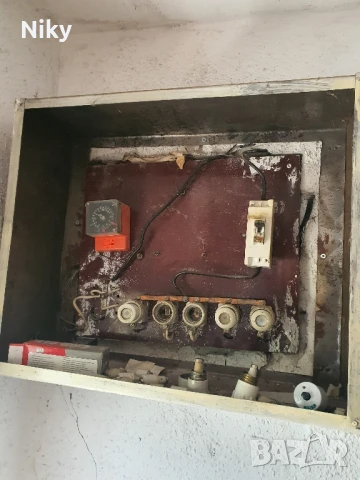 Метална кутия за ел. табло , снимка 2 - Други - 51300086