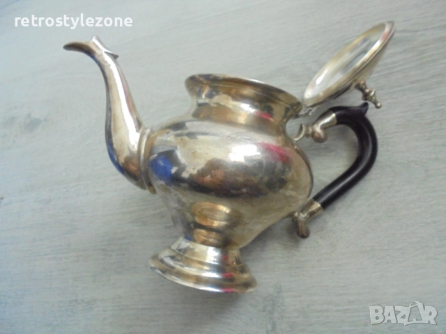 № 8217 Стар метален чайник с елегантна дръжка, снимка 5 - Други ценни предмети - 51502130