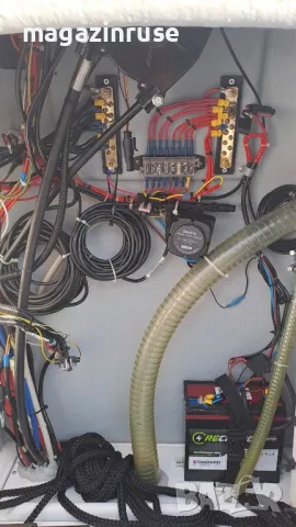 Моторна лодка - Mauros 4.98 '22, снимка 7 - Спортна екипировка - 50107220