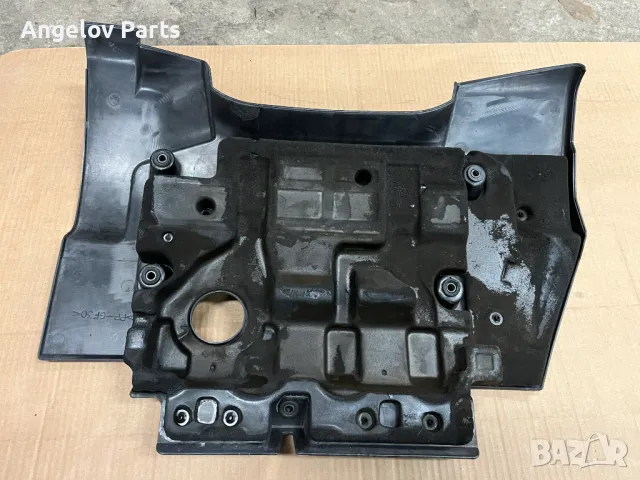 Кората над двигателя за Toyota Corolla Verso 2.0 D-4D 2003 г., снимка 3 - Части - 48484682