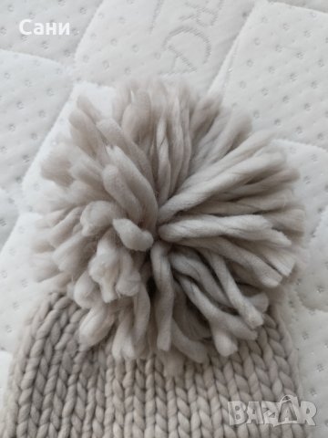 шапка, снимка 2 - Шапки, шалове и ръкавици - 42219828
