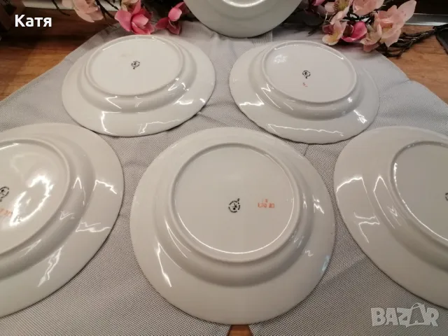 Ретро сервиз порцеланови чинии Китка Нови Пазар, снимка 6 - Чинии - 50338508