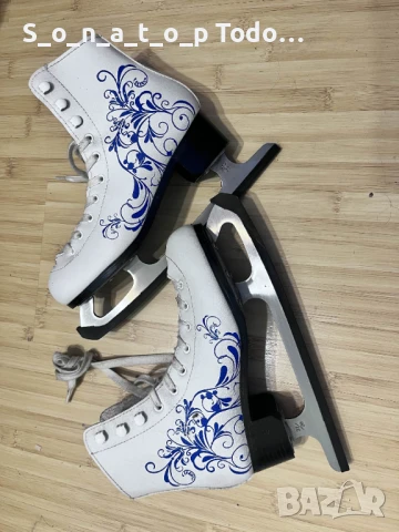 ❄️ OXELO КЪНКИ ЗА ЛЕД – ТВОЯТ ПЪТ КЪМ МАГИЯТА НА ЛЕДА! ❄️, снимка 2 - Ролери, кънки - 51352069