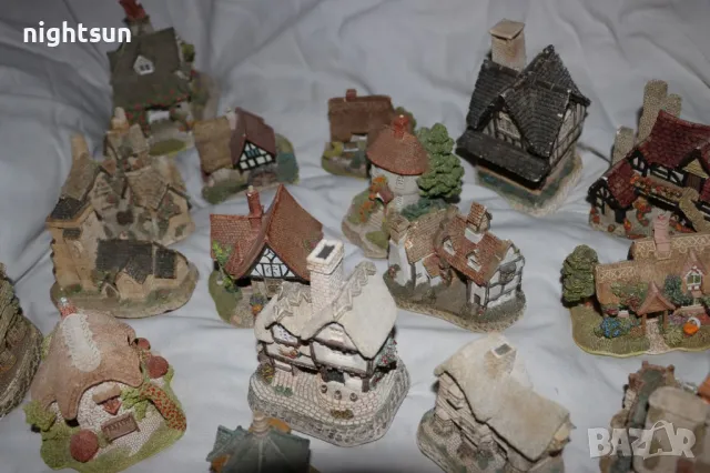 Прекрасна колекция ръчно изработени английски къщички David Winter, снимка 5 - Колекции - 48169822