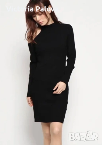 GUESS атрактивна рокля с изрязано рамо и дълги ръкави, снимка 11 - Рокли - 53629928