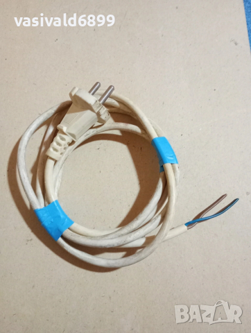 Захранващ кабел 