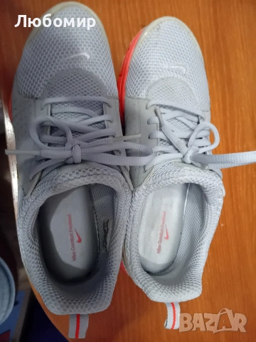 Маратонки NIKE номер 41, снимка 4 - Маратонки - 53490609