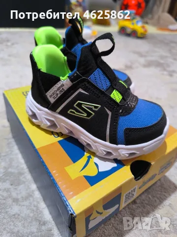 Нови детски спортни обувки Skechers Hypno-Flash 2.0 с LED светлини и дизайн за лесно обуване Slip-In, снимка 2 - Детски боти и ботуши - 56048953