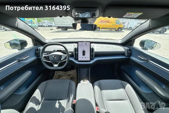 Volvo EX30 Plus Single Motor Extended Range 69 kWh, снимка 3 - Автомобили и джипове - 55829093