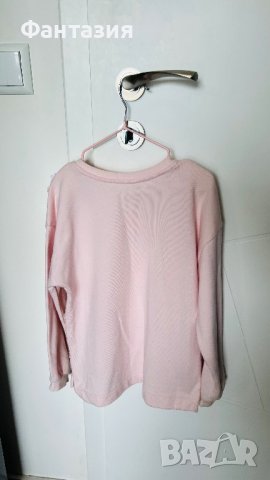 Блуза с дълъг ръкав и пайети, снимка 2 - Детски Блузи и туники - 42639742