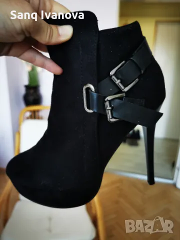Дамски боти, снимка 2 - Дамски боти - 50181557