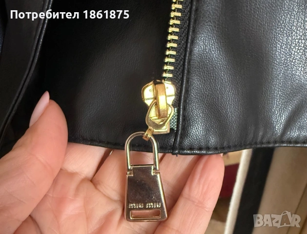 Дамско кожено яке MIU MIU, снимка 6 - Якета - 53846510