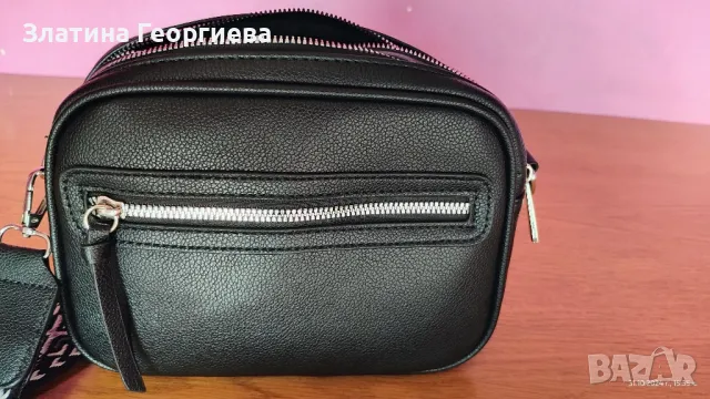 Дамска кожена чанта , снимка 2 - Чанти - 47789769