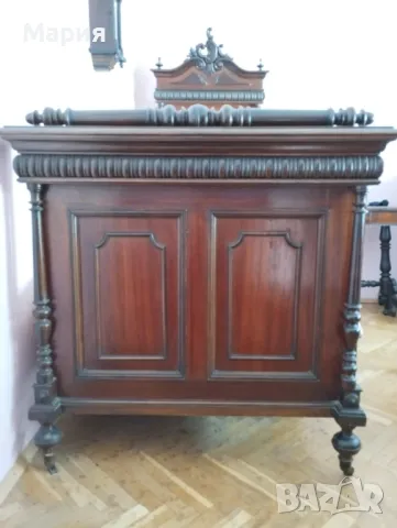 Комплект легла масив, нощно шкафче, скрин от фабрикантска къща, снимка 3 - Антикварни и старинни предмети - 49025235