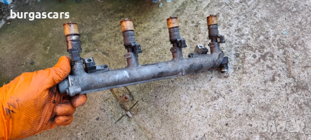 Бензинови дюзи rail Z22SE Opel Vectra 2.2 C - 50лв, снимка 2 - Части - 52280789