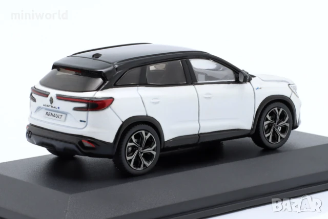 RENAULT AUSTRAL E-TECH Full Hybrid 2022 - мащаб 1:43 на SOLIDO моделът е нов в PVC дисплей-кейс, снимка 2 - Колекции - 51282009