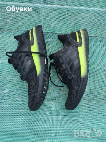 Маратонки Adidas Ultra Boost, снимка 4 - Маратонки - 53681088