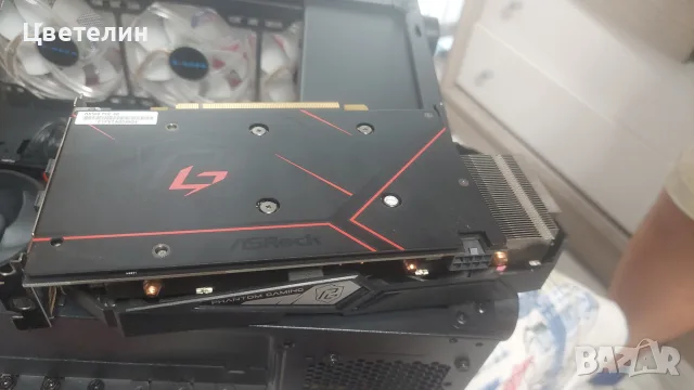  AMD Radeon RX 560, снимка 2 - Видеокарти - 55940948