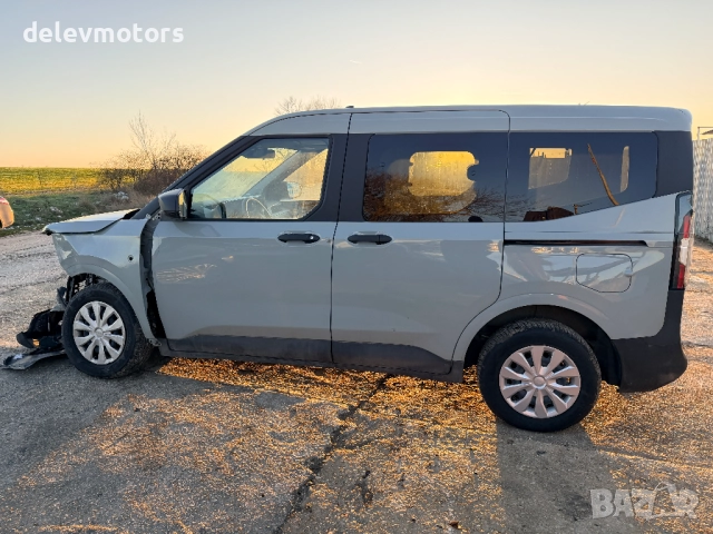 Ford Tourneo Courier V769 1.0L EcoBoost двигател C10FD0X, B7JB 125 кс., 6 ск - B6., 8800 км., 2025 г, снимка 6 - Автомобили и джипове - 52940001