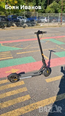 Електрическа тротинетка Xiaomi Mi Scooter Essential, снимка 12 - Велосипеди - 56153028