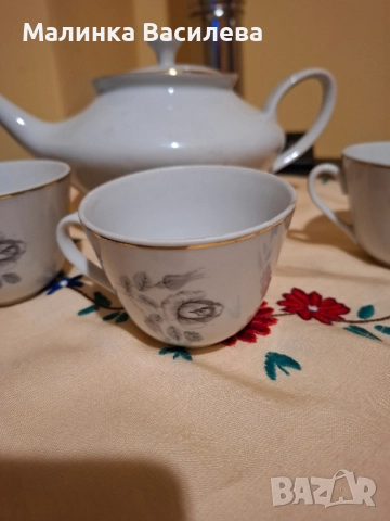 Чайник с три чаши , снимка 4 - Чаши - 52306027