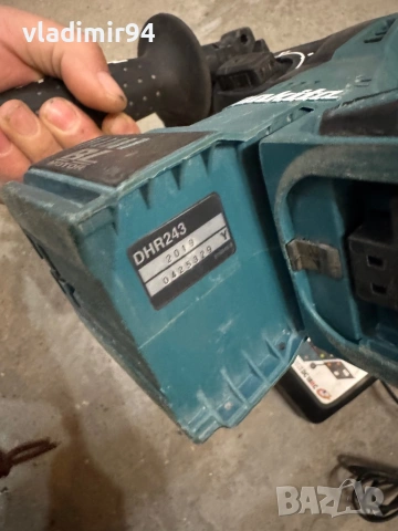 Makita DHR243 Безчетков перфоратор, снимка 6 - Перфоратори - 53786399