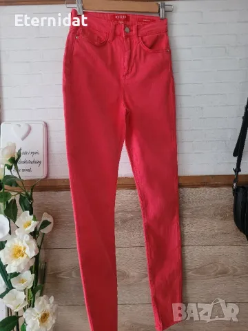 Оригинални дънки GUESS цвят корал 