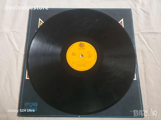 Диско 4 Плоча Винил, снимка 4 - Грамофонни плочи - 48548341