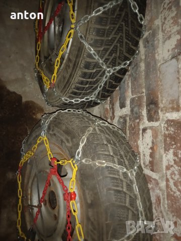 2 бр.гуми джанти и вериги , снимка 4 - Гуми и джанти - 34284644