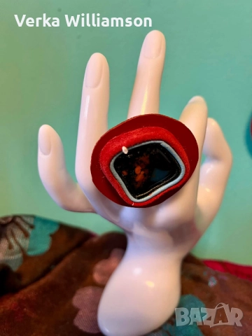  Червен комплект голямо колие с пръстен от кожа и авторско стъкло модел 68, снимка 4 - Бижутерийни комплекти - 52574167