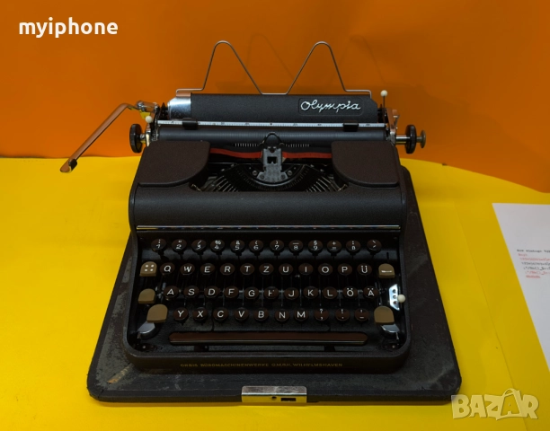 Пишеща Машина Olympia Клавиатура Qwertz Латиница Топ Състояние Обслужена 1940 Година !