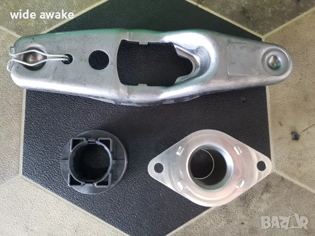 Аксиален лагер и вилка VW Caddy 2.0Ecofuel, снимка 7 - Части - 47738731