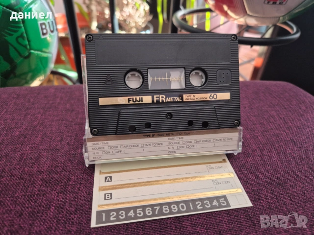 Три метални аудио касети TDK MA110, FUJI FR METAL 60 и PHILIPS METAL C90 + подарък, снимка 2 - Аудио касети - 53712204