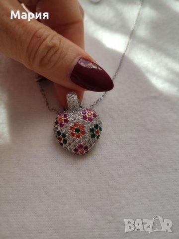 Сребърно колие