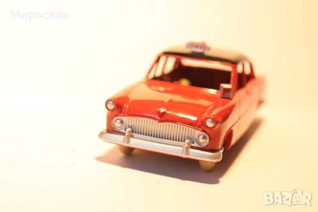 DINKY TOYS SIMCA VERSAILLES TAXI ТАКСИ КОЛИЧКА МОДЕЛ, снимка 3 - Колекции - 53053774