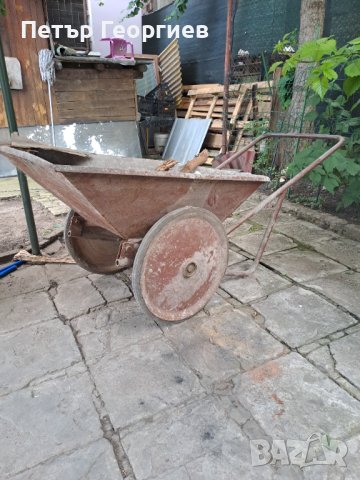 Продавам Метална Самосвална количка