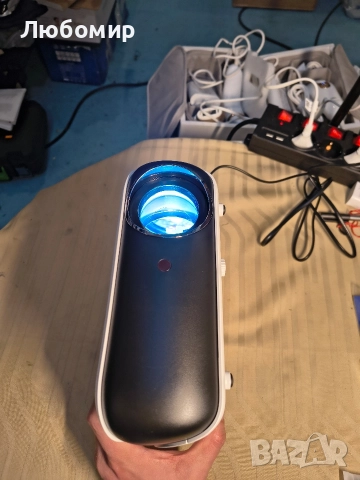 HAPPRUN Native преносим Bluetooth проектор 1080p Full HD с вграден високоговорител, съвместим  , снимка 5 - Плейъри, домашно кино, прожектори - 52732610